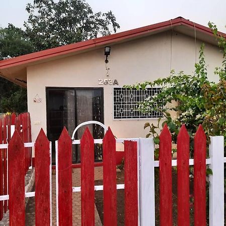 Joy Cottages - Premium Chalets, Vacation Home Rentals Karjat Bagian luar foto