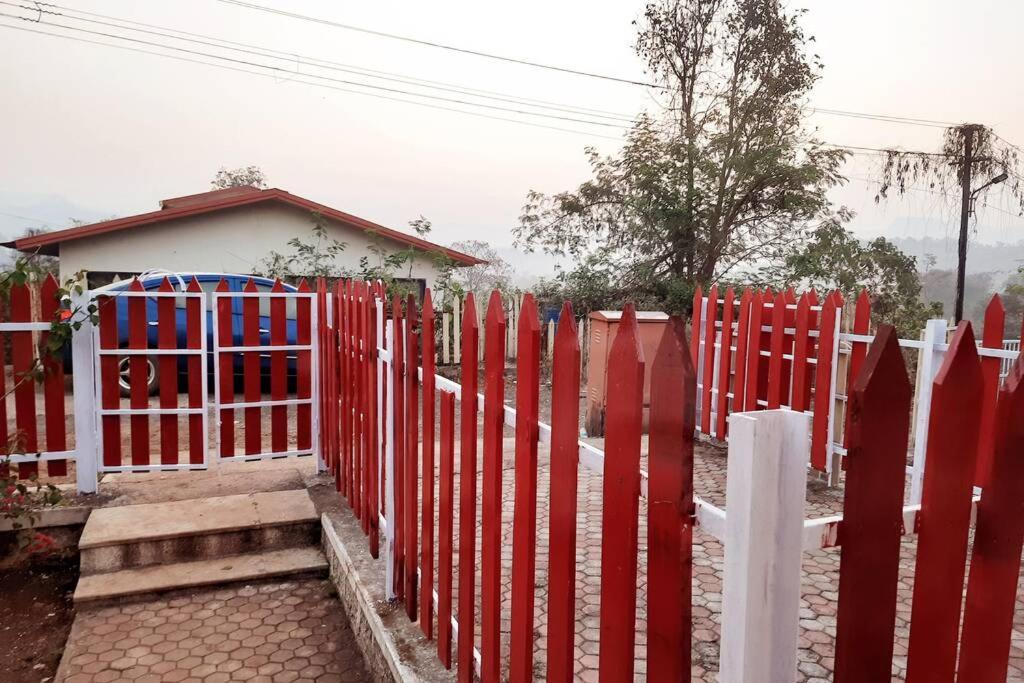 Joy Cottages - Premium Chalets, Vacation Home Rentals Karjat Bagian luar foto